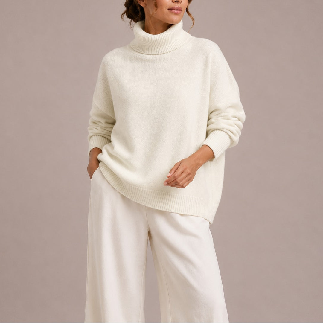 Hvid oversized striktrøje dame med rullekrave