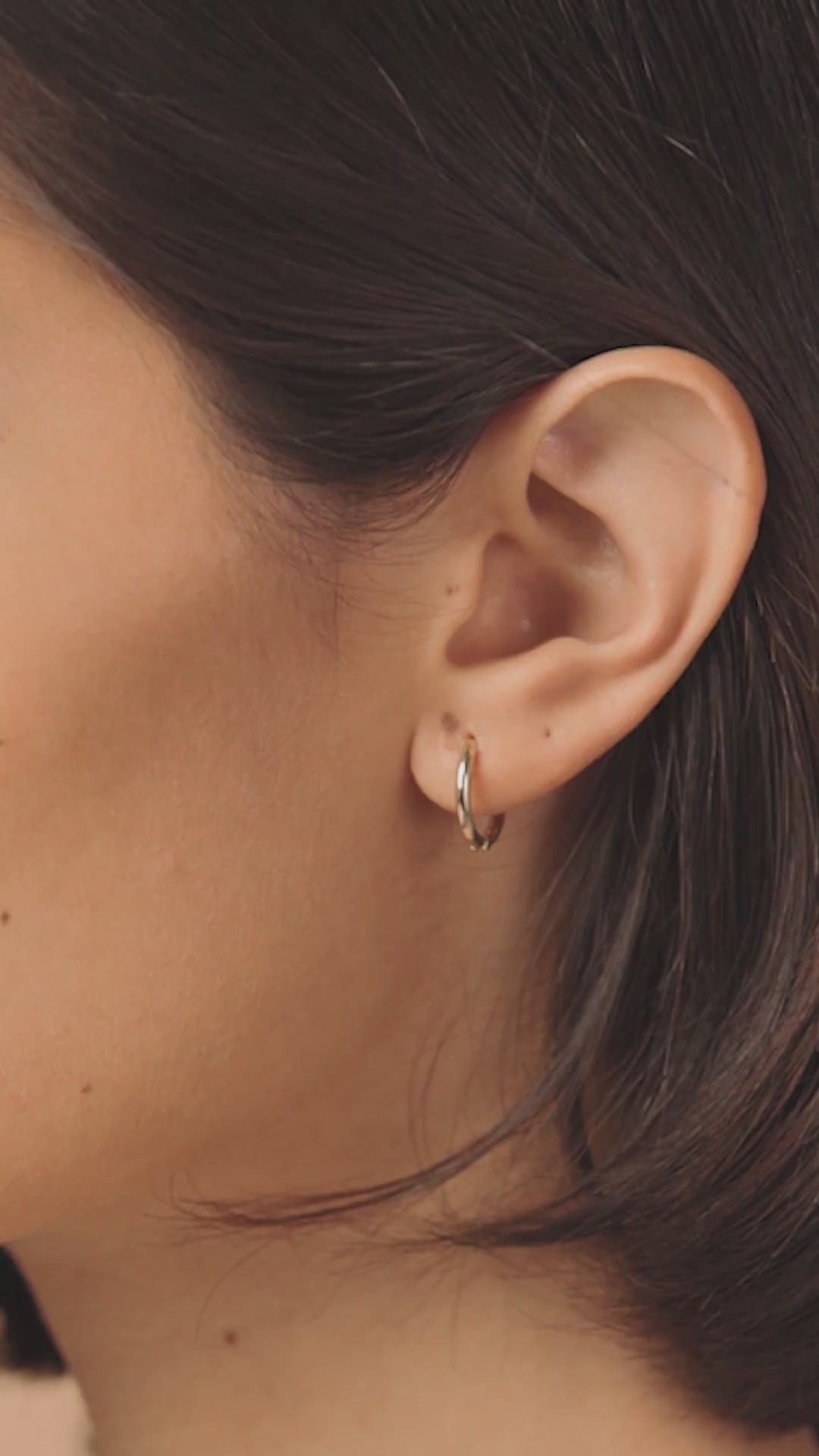 Gold Hoop Earrings 20mm - Rebecca