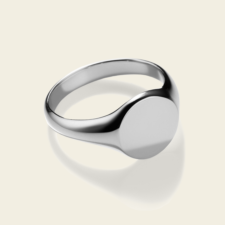 ROUND SIGNET RING