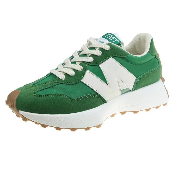 Grønne sneakers dame med hvidt sidedetalje og tyk sål