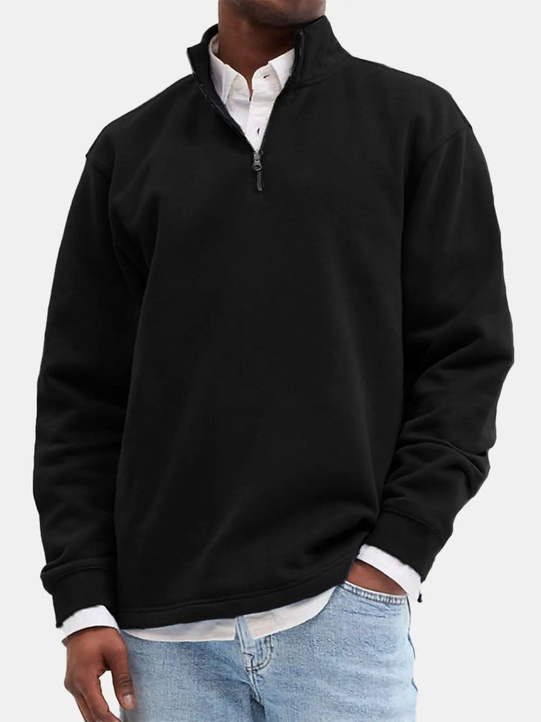 Sort sweatshirt herre med half zip og opretstående krave